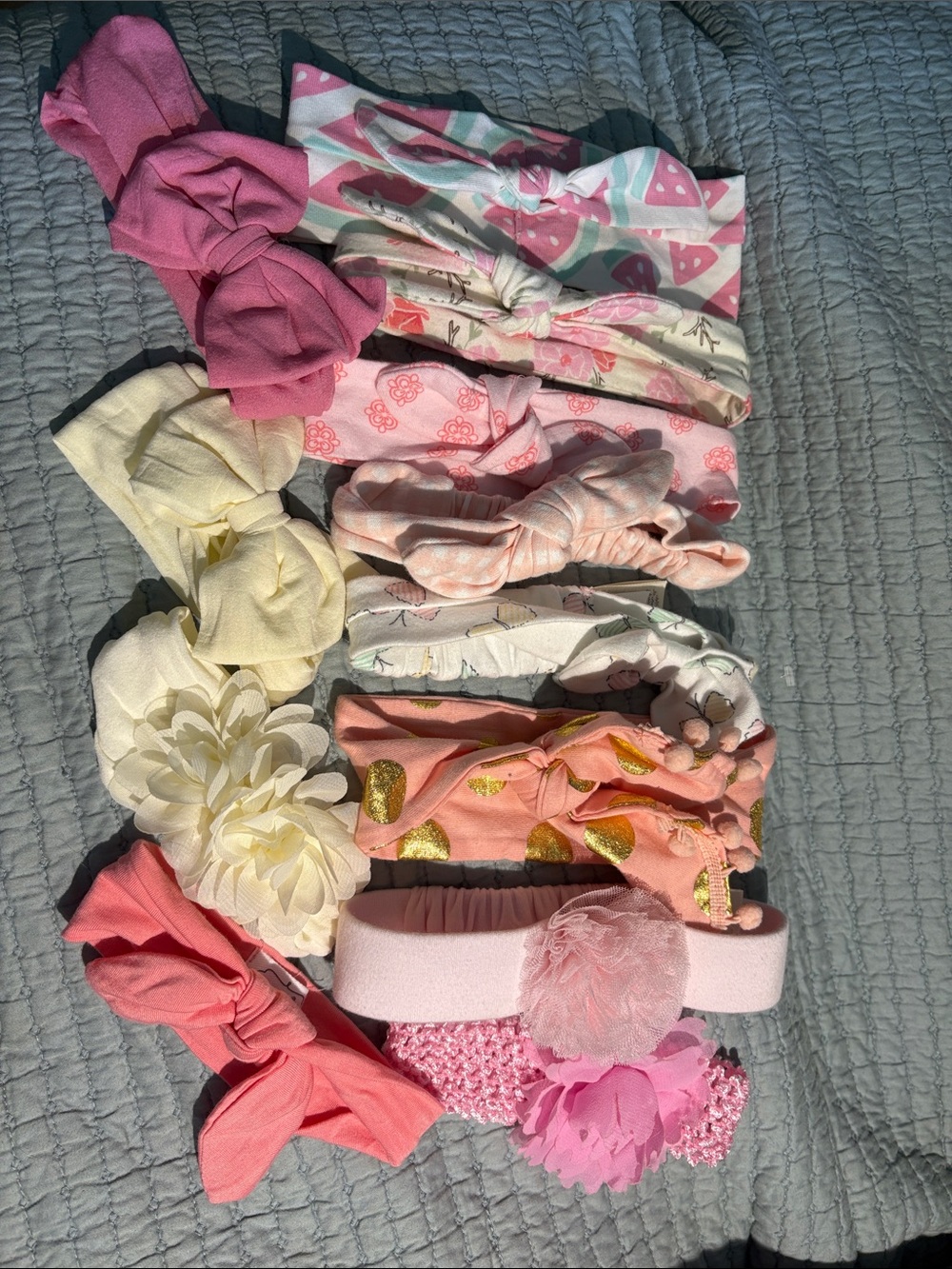 12 Pink/White Bows